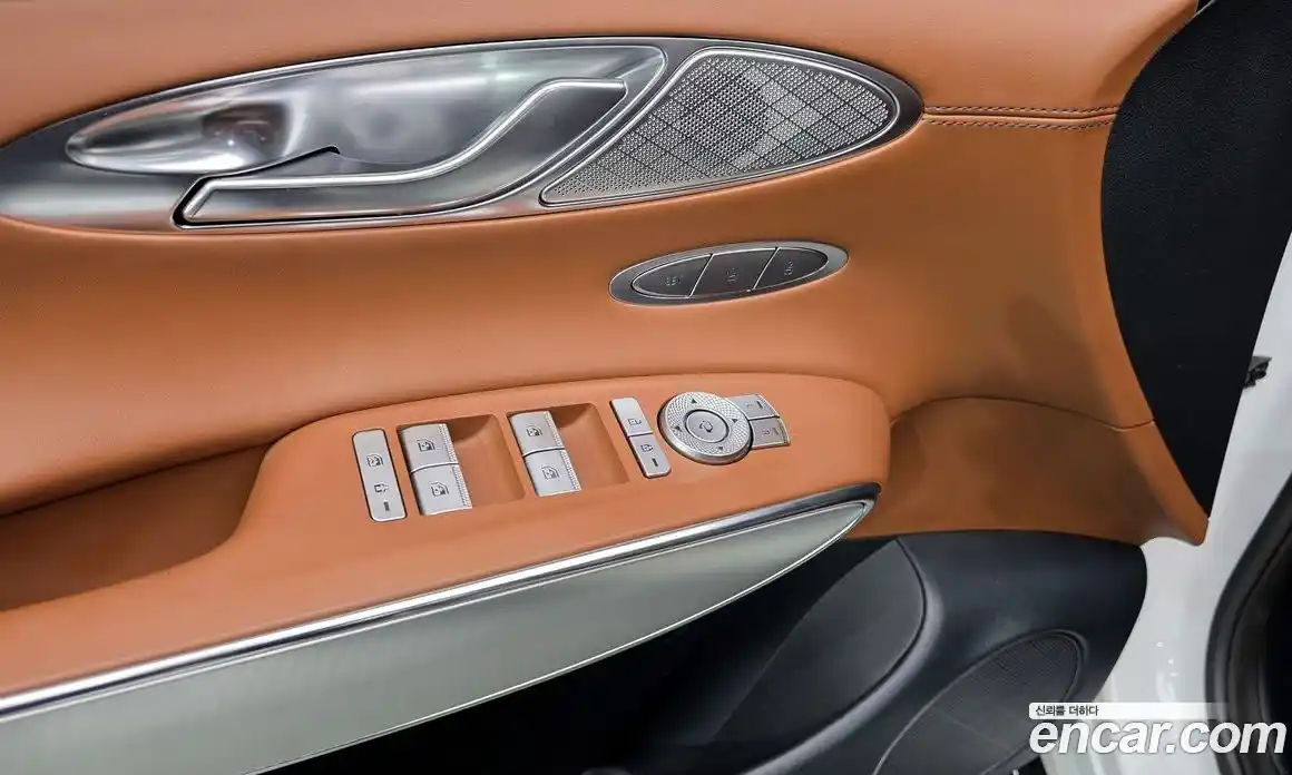 Genesis GV70 2021 2.5 гидро в Москве, фото 30