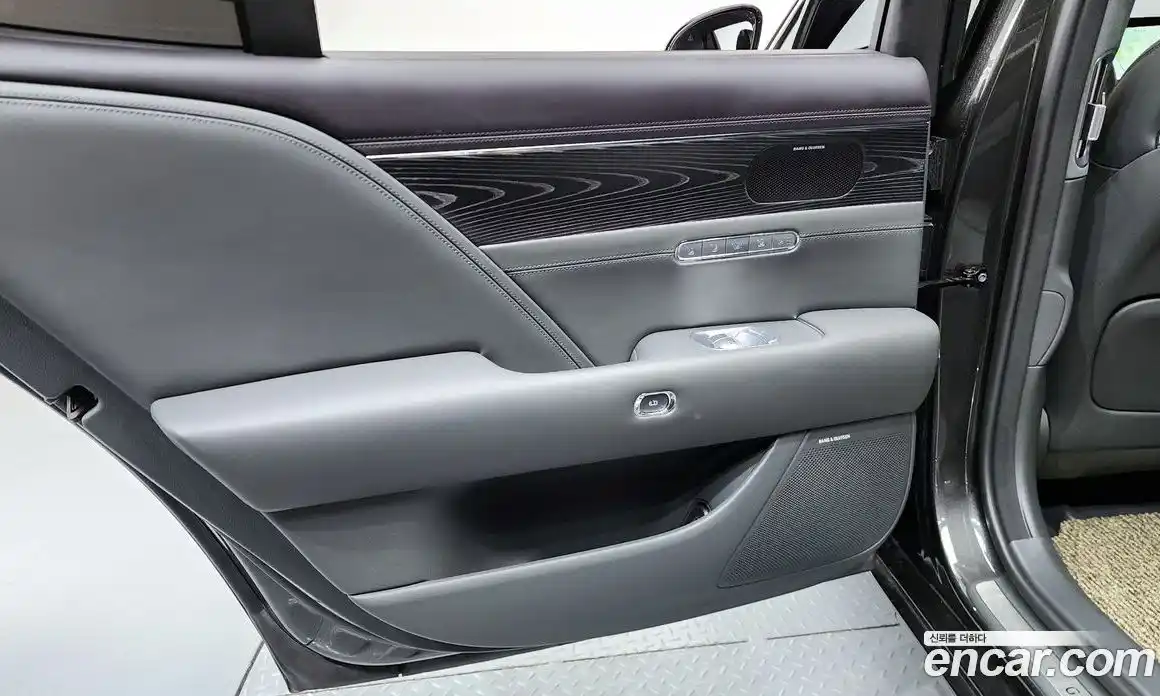 Genesis G90 2022 3.5 гидро в Москве, фото 15