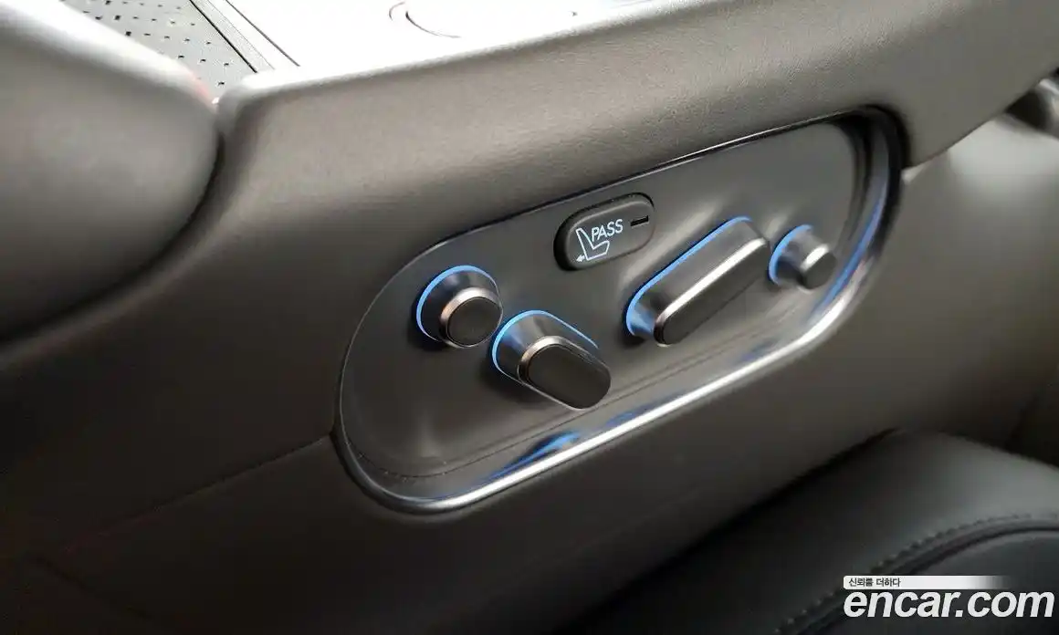 Genesis G90 2022 3.5 гидро в Москве, фото 31