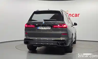 BMW X7 2022 3.0 гидро в Москве № 1343812, миниатюра 4
