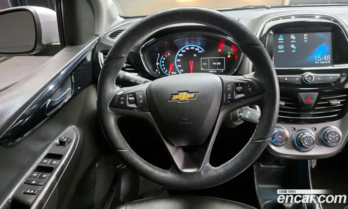Chevrolet Spark 2016 1.0 гидро в Москве, фото 18