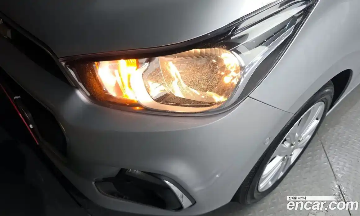 Chevrolet Spark 2016 1.0 гидро в Москве, фото 8