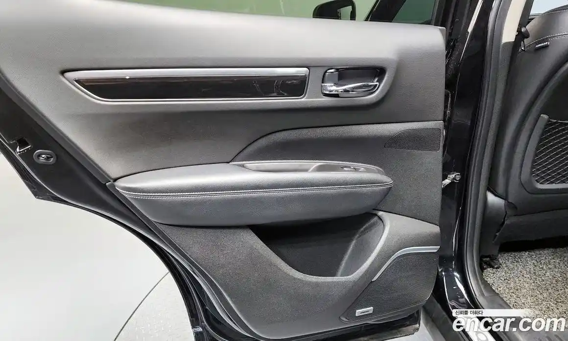 Renault QM6 2017 2.0 гидро в Москве № 1346873, фото 15