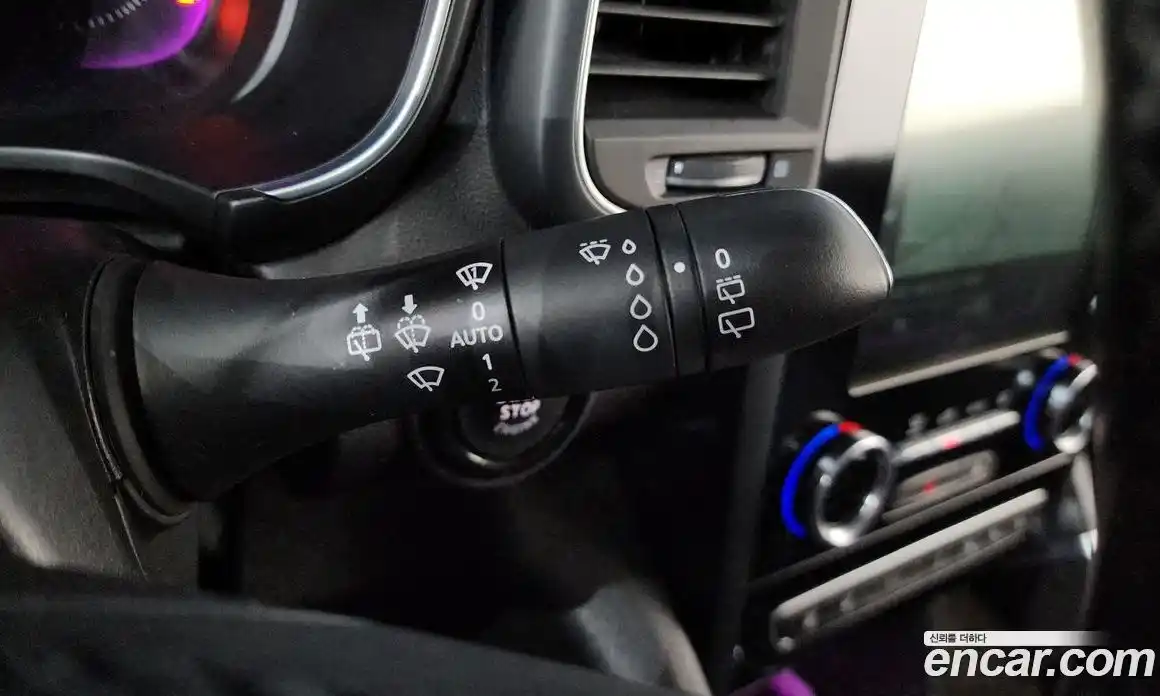 Renault QM6 2017 2.0 гидро в Москве № 1346873, фото 24