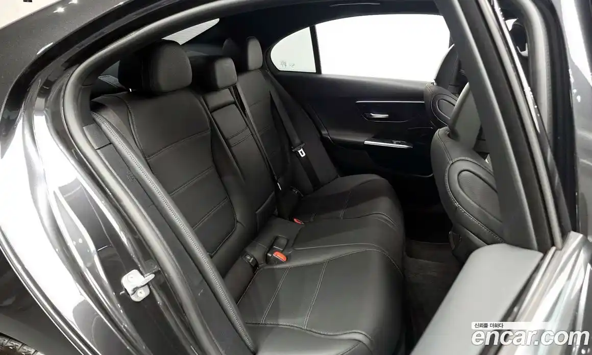 Mercedes-Benz C-Class 2024 2.0 гидро в Москве № 1347740, фото 17