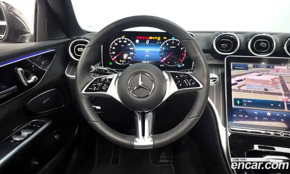 Mercedes-Benz C-Class 2024 2.0 гидро в Москве № 1347740, фото 18