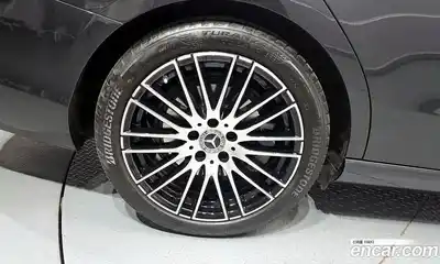 Mercedes-Benz C-Class 2024 2.0 гидро в Москве № 1347740, миниатюра 5