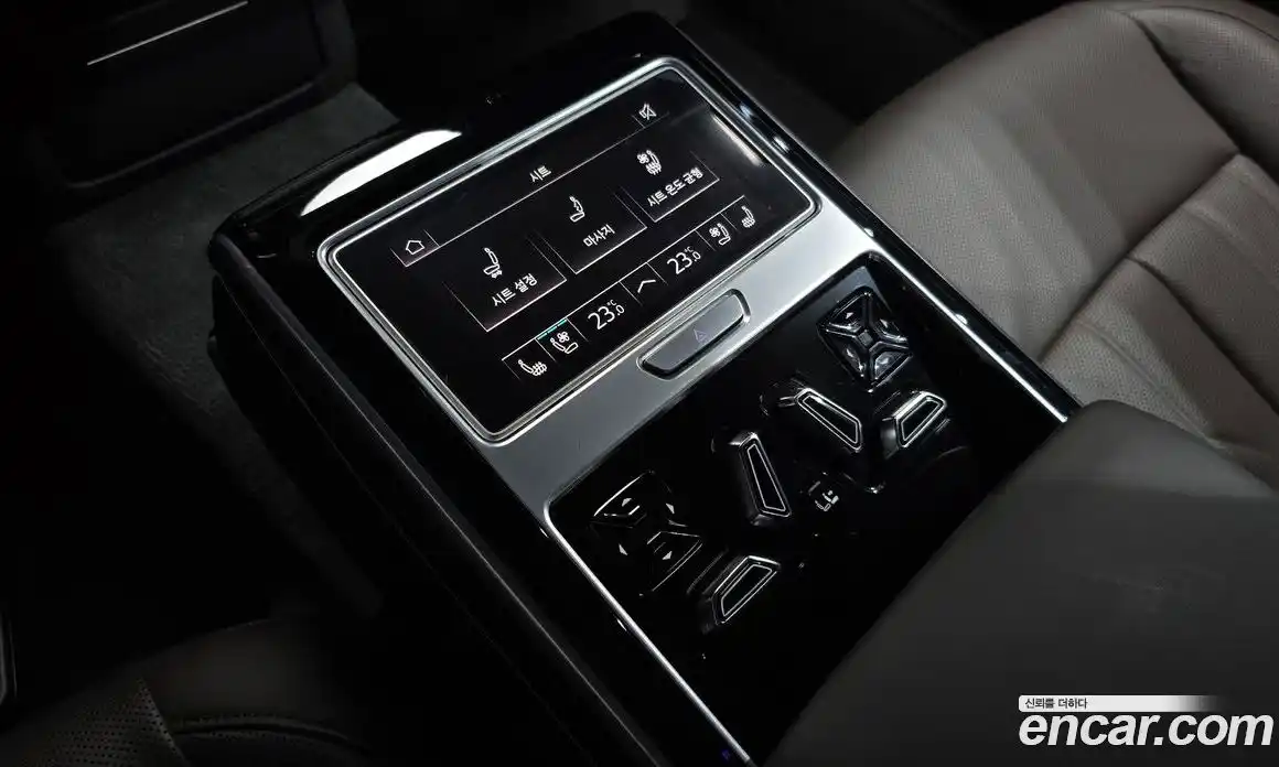 Audi A8 2020 3.0 гидро в Москве № 1348505, фото 24