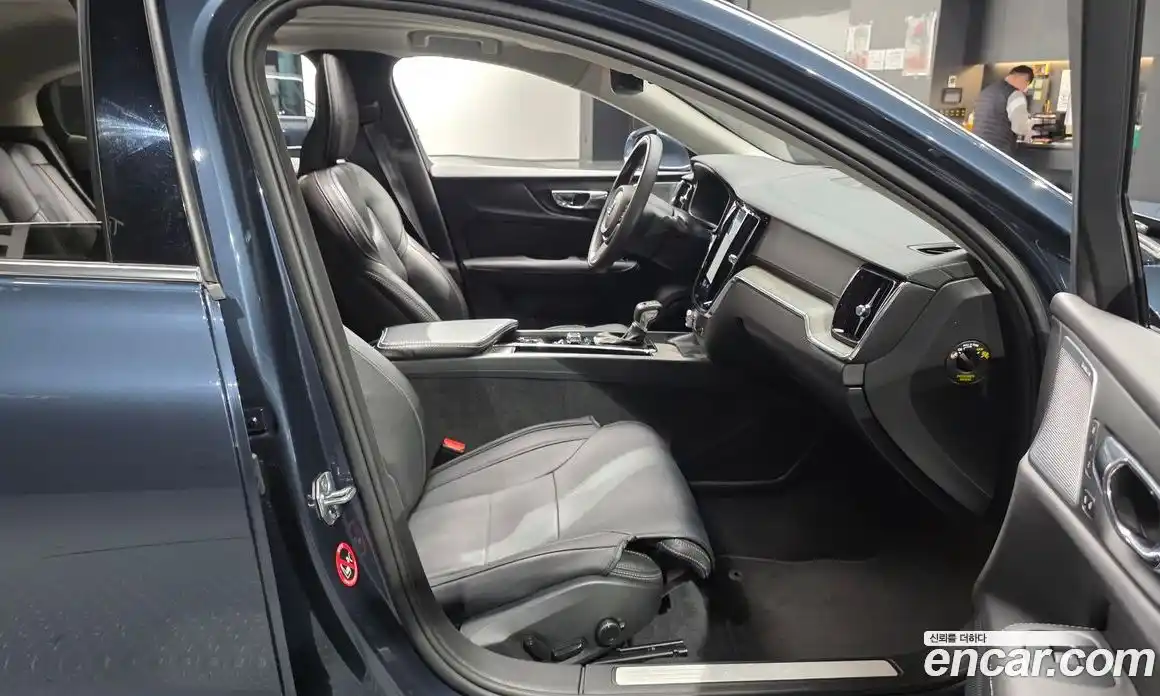 Volvo S60 2019 2.0 гидро в Москве № 1348829, фото 18