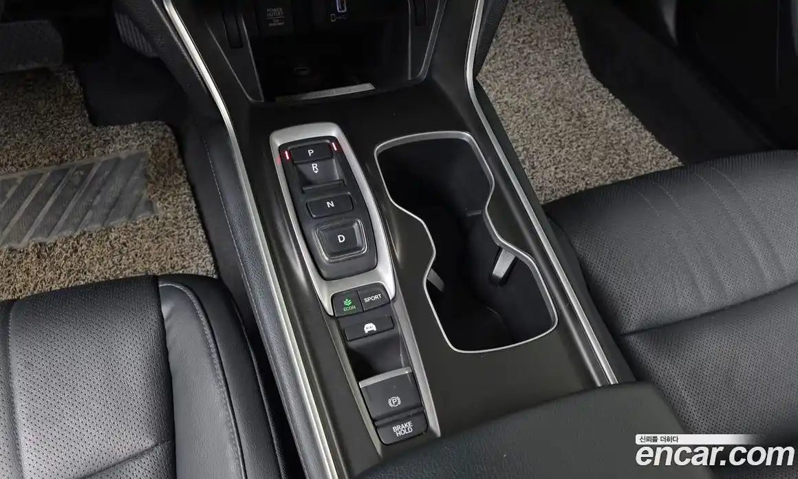 Honda Accord 2018 2.0 гидро в Москве № 1350811, фото 12