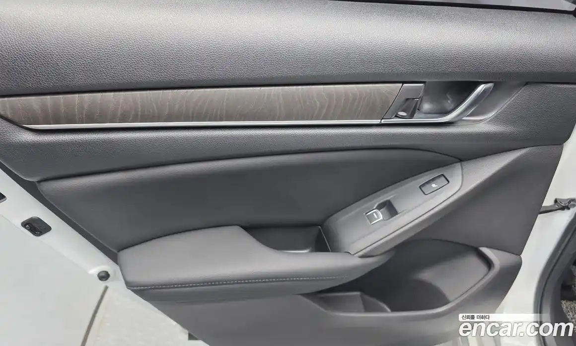 Honda Accord 2018 2.0 гидро в Москве № 1350811, фото 15