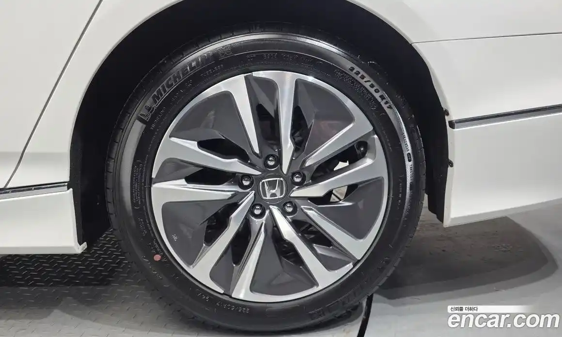 Honda Accord 2018 2.0 гидро в Москве № 1350811, фото 7