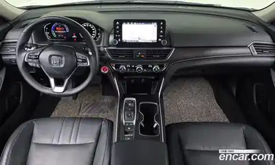 Honda Accord 2018 2.0 гидро в Москве № 1350811, миниатюра 10