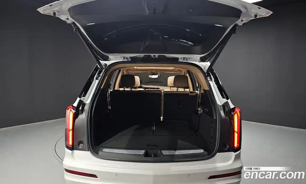Cadillac XT6 2023 3.6 гидро в Москве № 1351310, фото 26