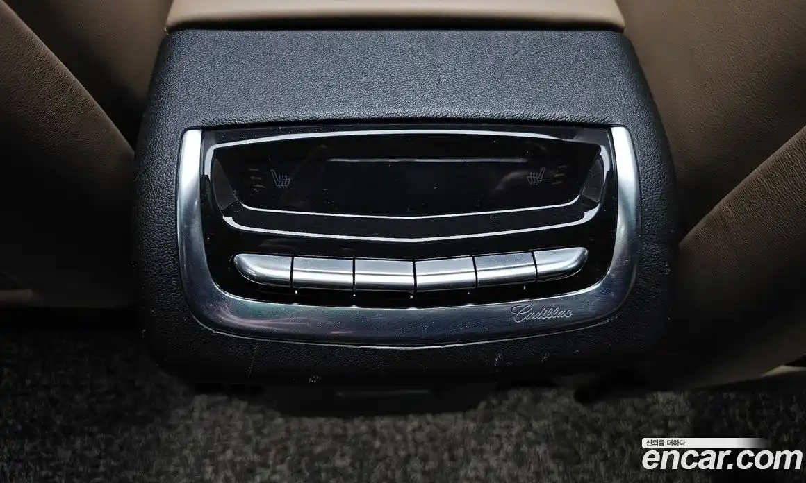 Cadillac XT6 2023 3.6 гидро в Москве № 1351310, фото 31