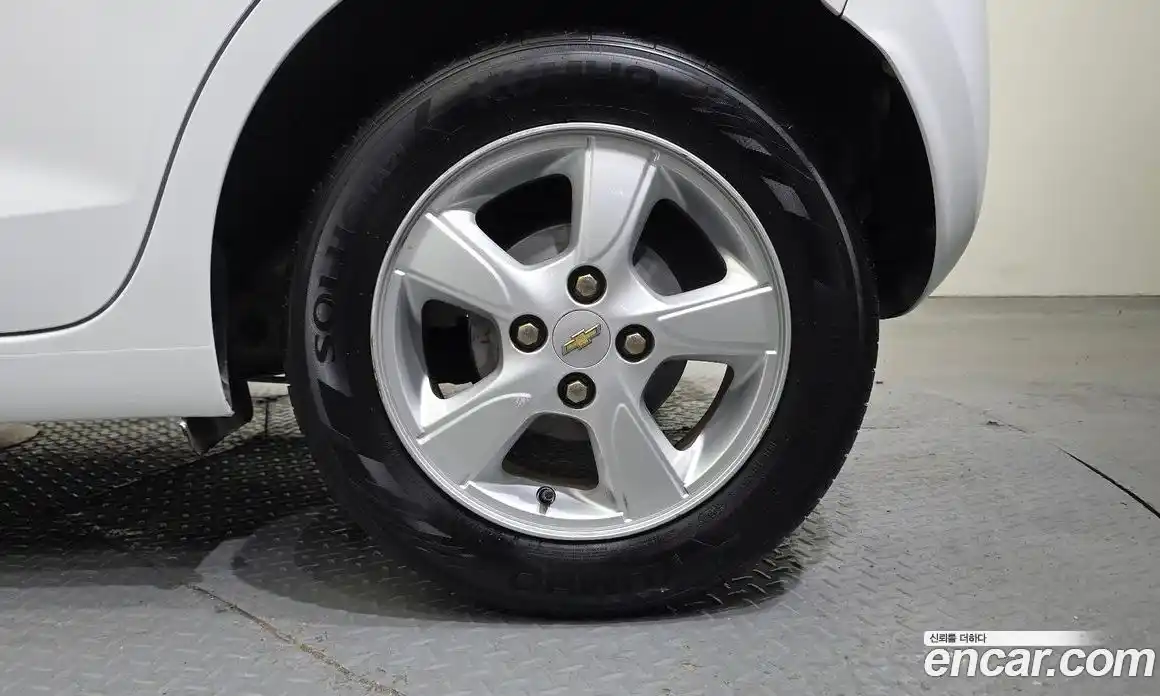 Chevrolet Spark 2015 1.0 гидро в Москве № 1401551, фото 7