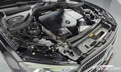 Mercedes-Benz GLC-Class 2025 2.0 гидро в Москве № 1403444, миниатюра 6
