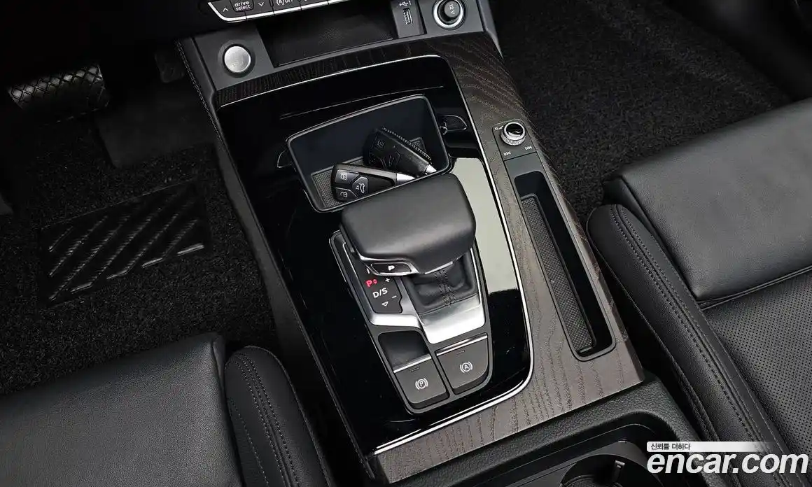 Audi Q5 2023 2.0 гидро в Москве № 1404043, фото 11