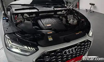 Audi Q5 2023 2.0 гидро в Москве № 1404043, миниатюра 5