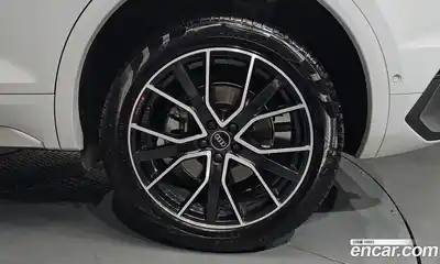 Audi Q5 2023 2.0 гидро в Москве № 1404043, миниатюра 6