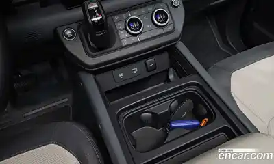 Land Rover Defender 2024 3.0 гидро в Москве № 1405064, миниатюра 11