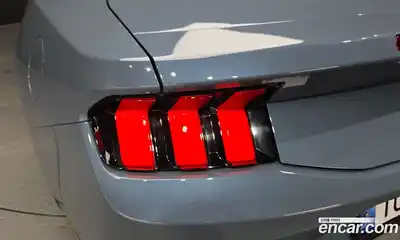 Ford Mustang 2023 2.3 гидро в Москве № 1406149, миниатюра 9