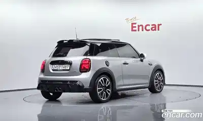 Mini Cooper 2023 2.0 гидро в Москве № 1423616, миниатюра 2