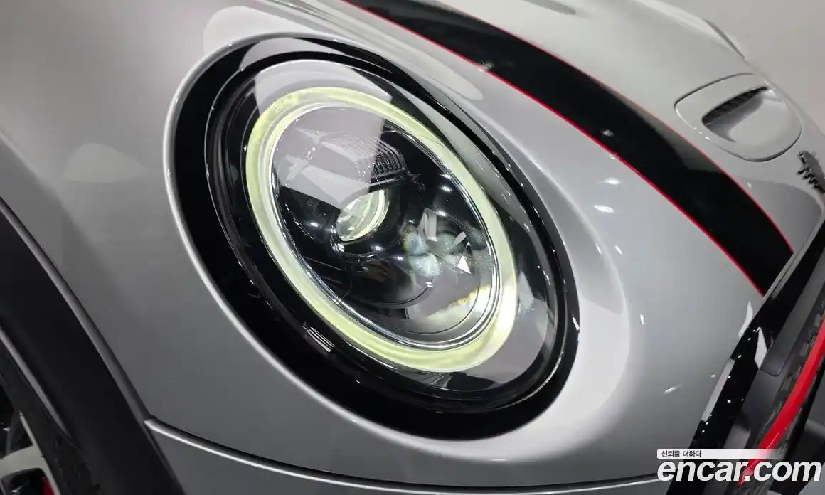 Mini Cooper 2023 2.0 гидро в Москве № 1423616, фото 8