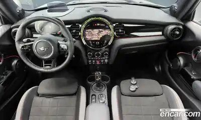 Mini Cooper 2023 2.0 гидро в Москве № 1423616, миниатюра 10