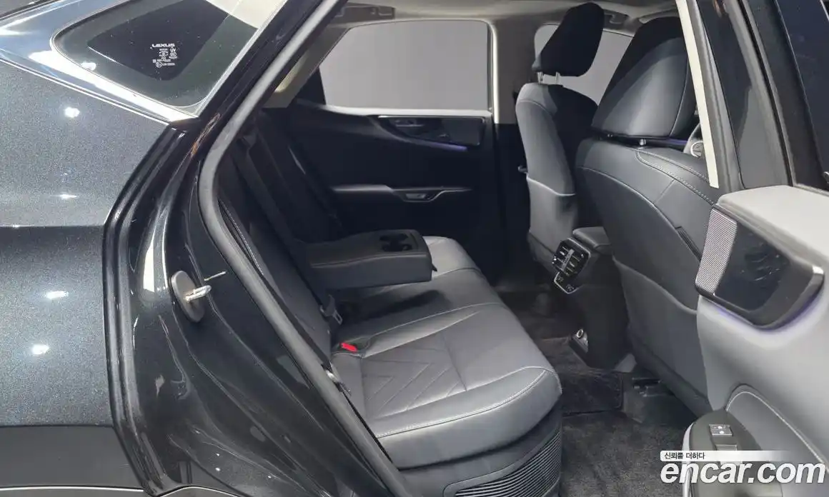 Lexus NX 2024 2.5 гидро в Москве № 1423957, фото 18
