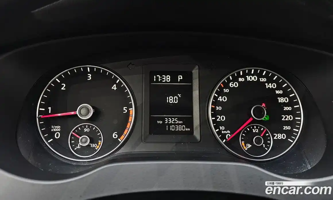 Volkswagen Jetta 2013 1.6 гидро в Москве № 1424169, фото 11