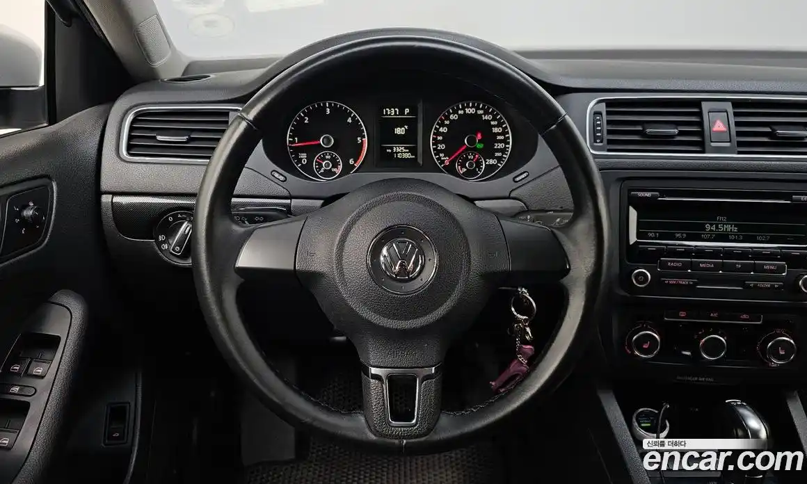 Volkswagen Jetta 2013 1.6 гидро в Москве № 1424169, фото 19