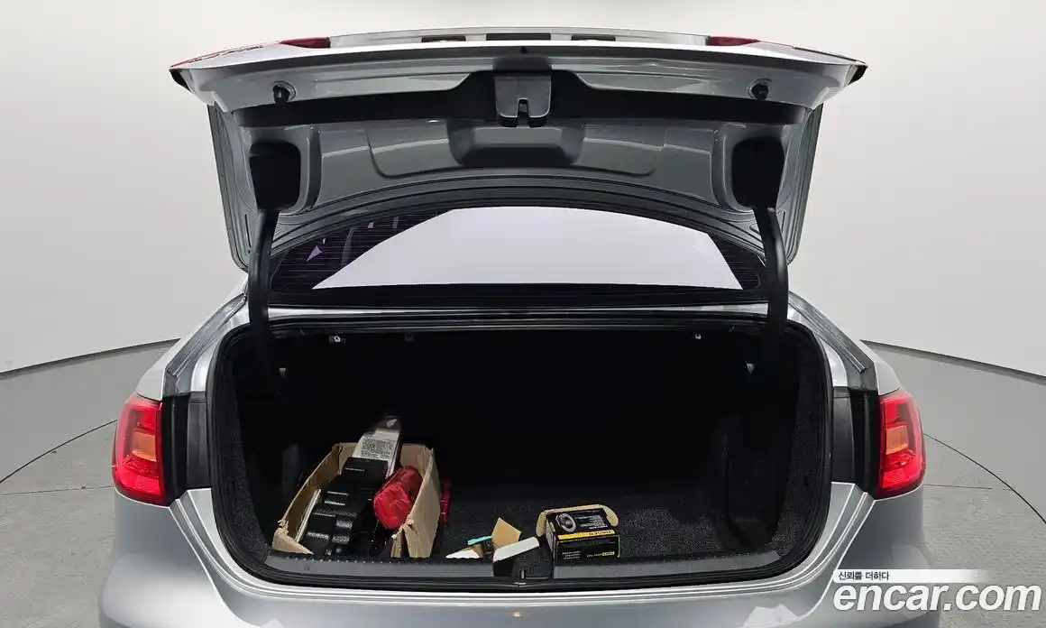 Volkswagen Jetta 2013 1.6 гидро в Москве № 1424169, фото 26