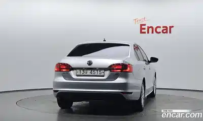 Volkswagen Jetta 2013 1.6 гидро в Москве № 1424169, миниатюра 4