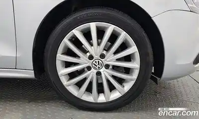 Volkswagen Jetta 2013 1.6 гидро в Москве № 1424169, миниатюра 7