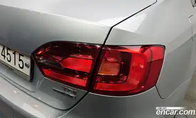 Volkswagen Jetta 2013 1.6 гидро в Москве № 1424169, миниатюра 9