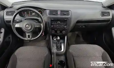 Volkswagen Jetta 2013 1.6 гидро в Москве № 1424169, миниатюра 10
