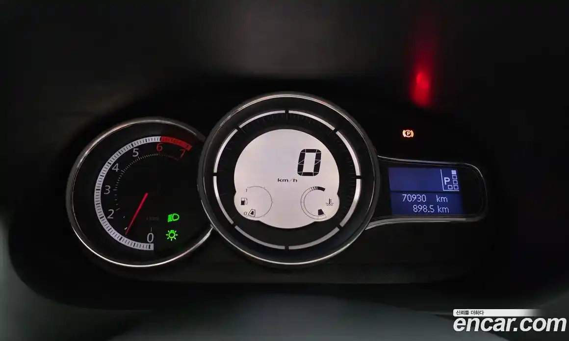 Renault SM3 2019 1.6 гидро в Москве № 1543054, фото 11