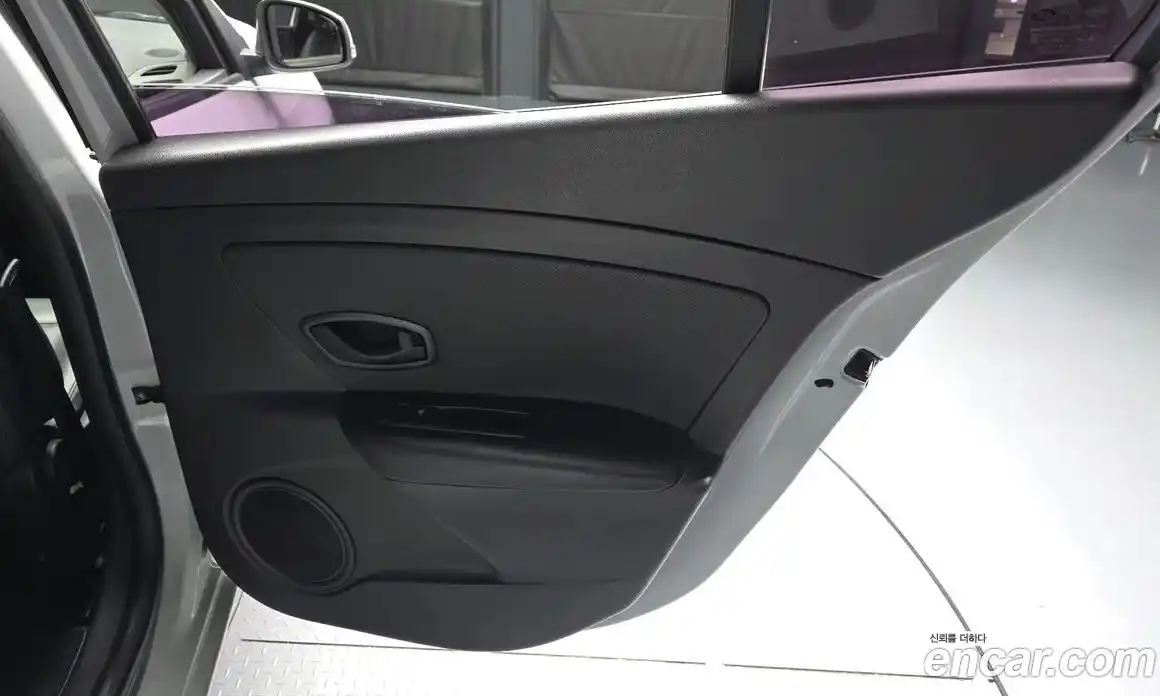 Renault SM3 2019 1.6 гидро в Москве № 1543054, фото 15