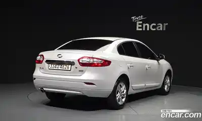Renault SM3 2019 1.6 гидро в Москве № 1543054, миниатюра 2