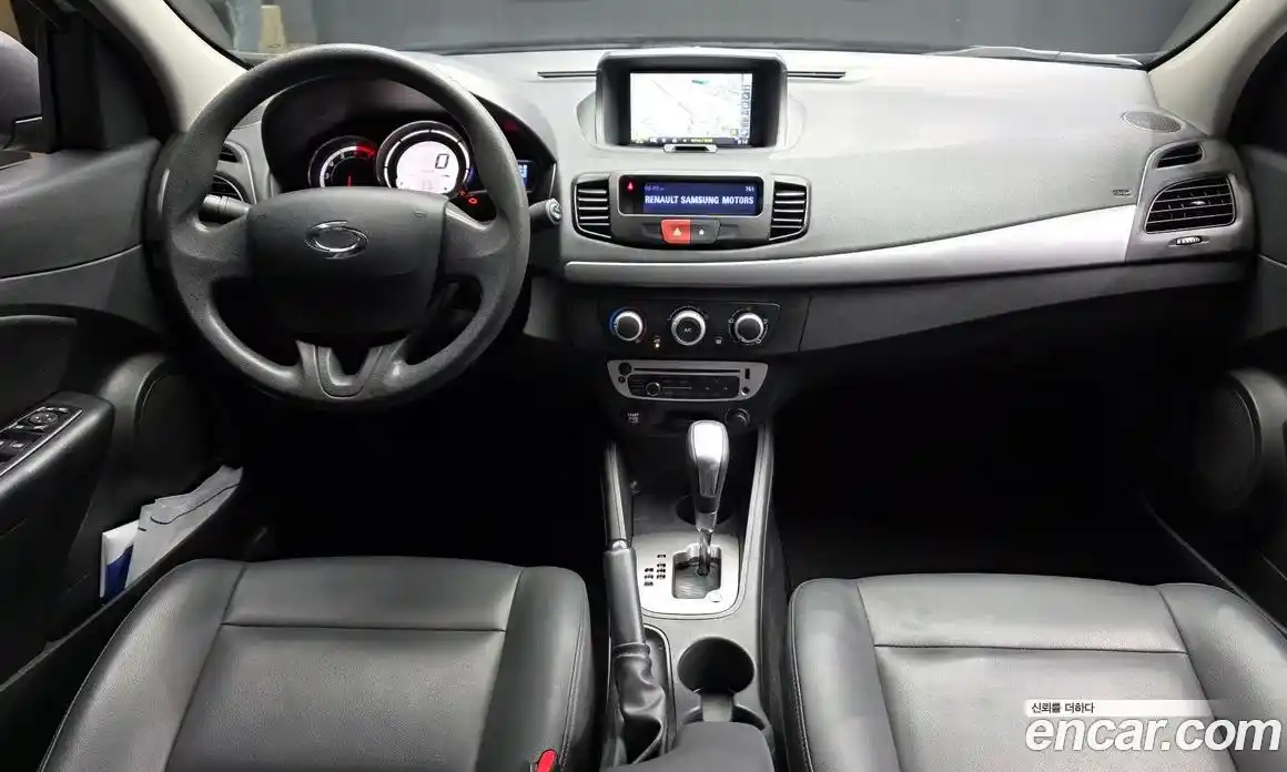 Renault SM3 2019 1.6 гидро в Москве № 1543054, фото 10