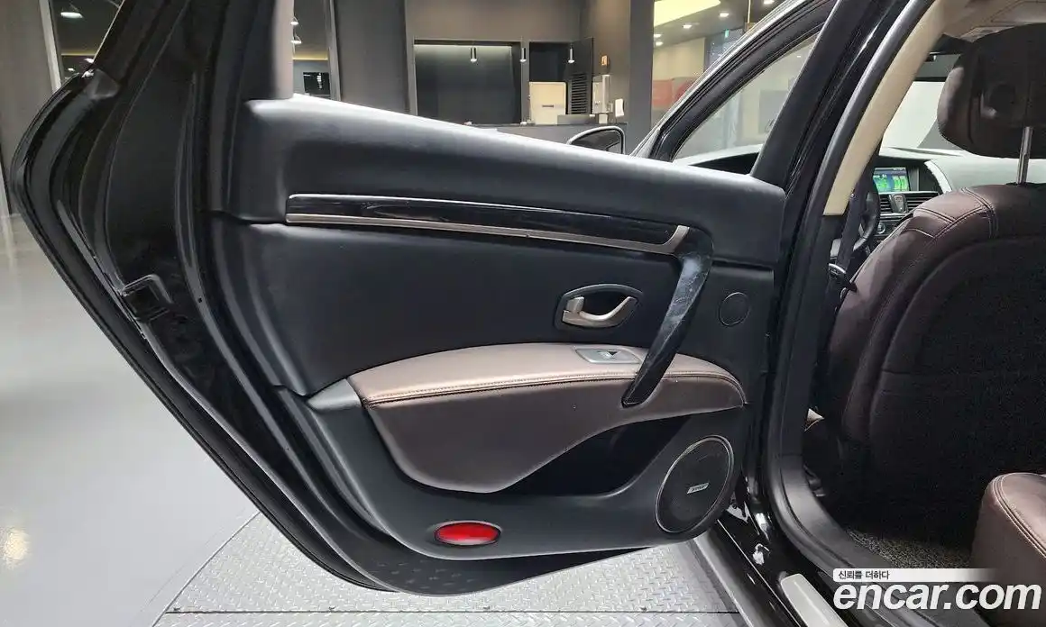 Renault SM7 2015 2.5 гидро в Москве № 1543356, фото 15