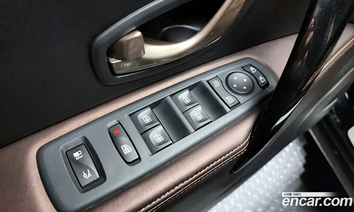 Renault SM7 2015 2.5 гидро в Москве № 1543356, фото 30