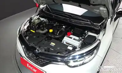 Renault QM3 2019 1.5 гидро в Москве № 1543465, миниатюра 6