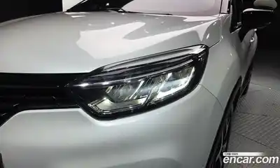 Renault QM3 2019 1.5 гидро в Москве № 1543465, миниатюра 8
