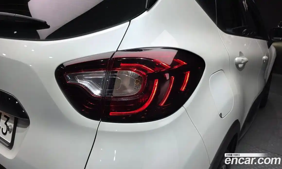 Renault QM3 2019 1.5 гидро в Москве № 1543465, фото 9