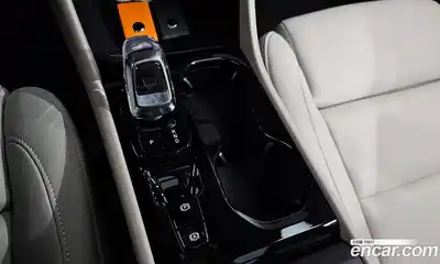 Volvo XC40 2025 2.0 гидро в Москве № 1546738, миниатюра 12