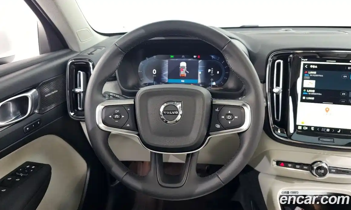 Volvo XC40 2025 2.0 гидро в Москве № 1546738, фото 18