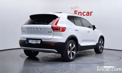 Volvo XC40 2025 2.0 гидро в Москве № 1546738, миниатюра 2