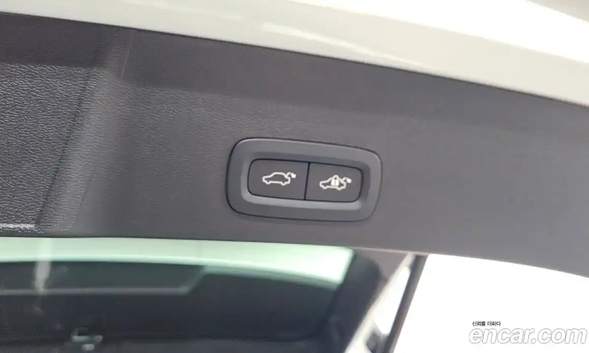 Volvo XC40 2025 2.0 гидро в Москве № 1546738, фото 28